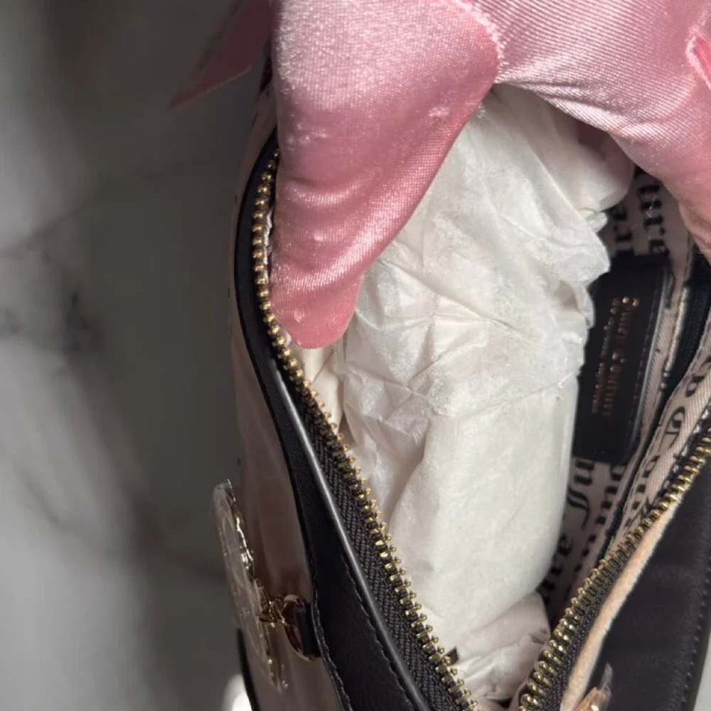 Juicy Couture Cream Tan 14 D 4